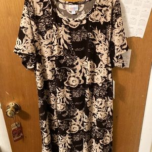 Lularoe nwot Carly swing dress